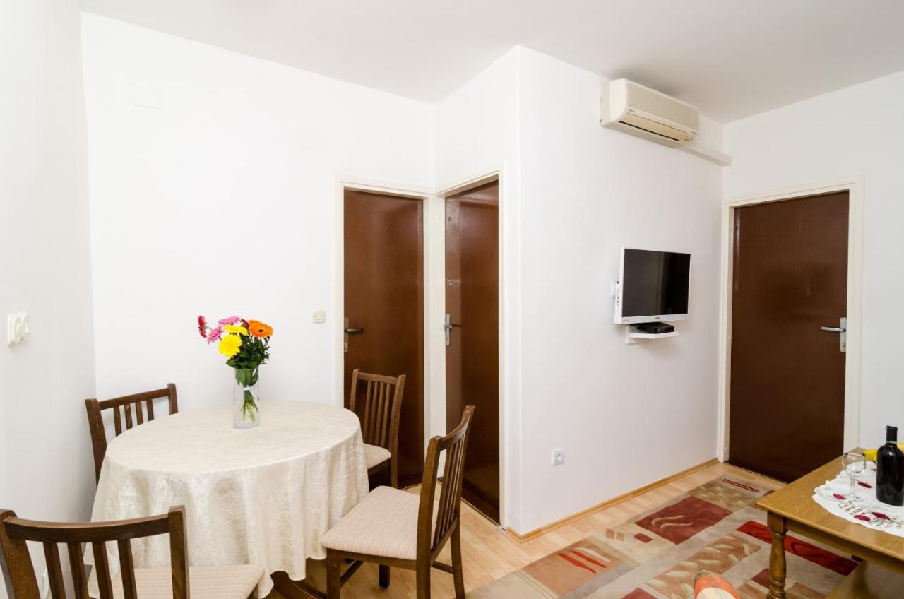 Apartment Amela Дубровник Екстериор снимка